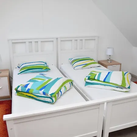Foeveny Apartament *