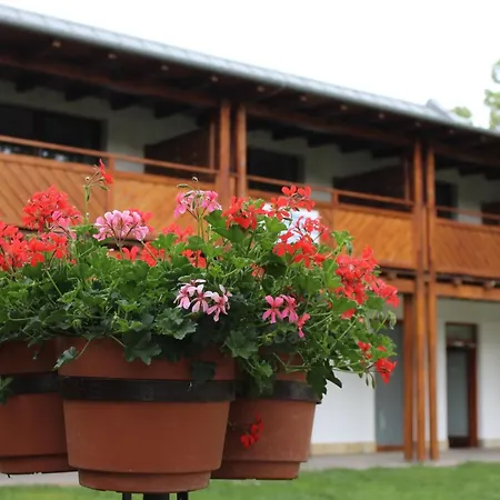 Apartament Foeveny Balatonfůzfő
