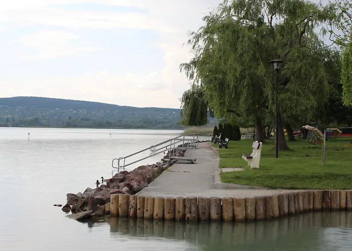 Foeveny Apartment Balatonfuzfo